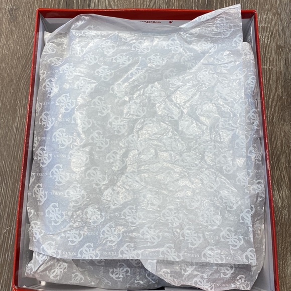 Guess Purple Multi peep toe ankle cuff sandals 4 1/2 heel. Leather/man made sole - Picture 6 of 8